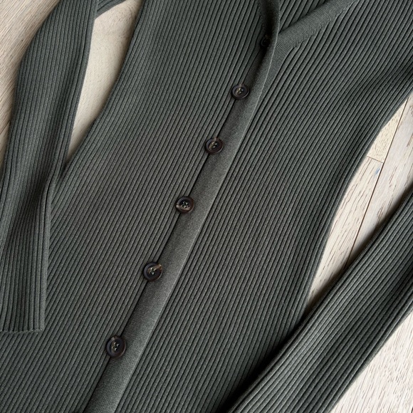 Calvin Klein Ribbed Green Dress - Picture 2 of 9